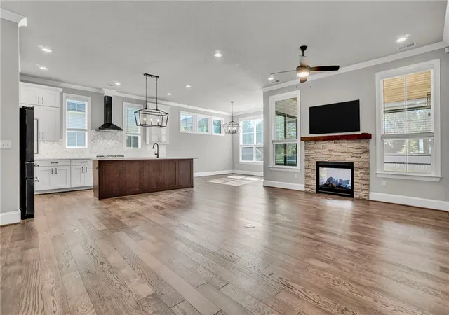 Photo 4 of Single family home for sale at 105 Stanbury Dr, Clemson, SC 29631 | MLS# 20305196 | Listing updated on 2026-09-13