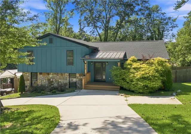 Photo 1 of Single family home for sale at 114 Kennedy St, Easley, SC 29642 | MLS# 20305565 | Listing updated on 2026-09-18