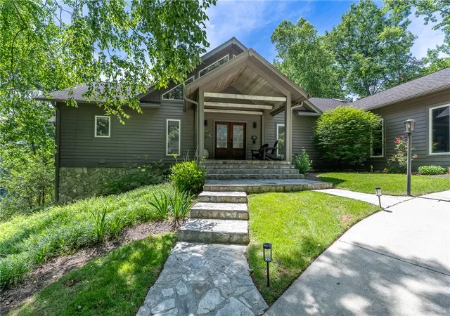 Photo 1 of Single family home for sale at 15 Blazing Star Trl, Landrum, SC 29356 | MLS# 20305580 | Listing updated on 2026-09-11