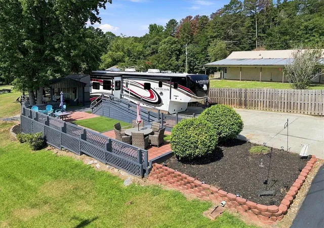 2nd image of 510 Weekender Dr, Fair Play, SC 29643 | MLS# 20305611