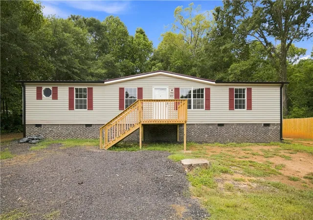 2nd image of 213 Old River Rd, Pelzer, SC 29669 | MLS# 20305607