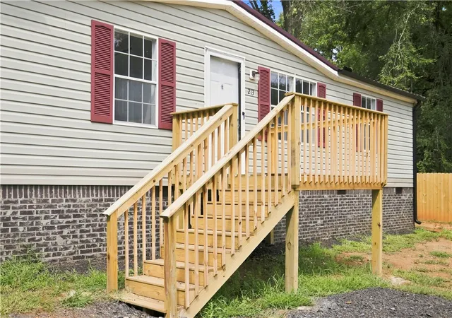 3rd image of 213 Old River Rd, Pelzer, SC 29669 | MLS# 20305607