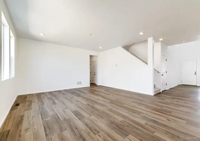 4th image of 4105 Runyon Lake St, Brighton, CO 80601 | MLS# 6104978