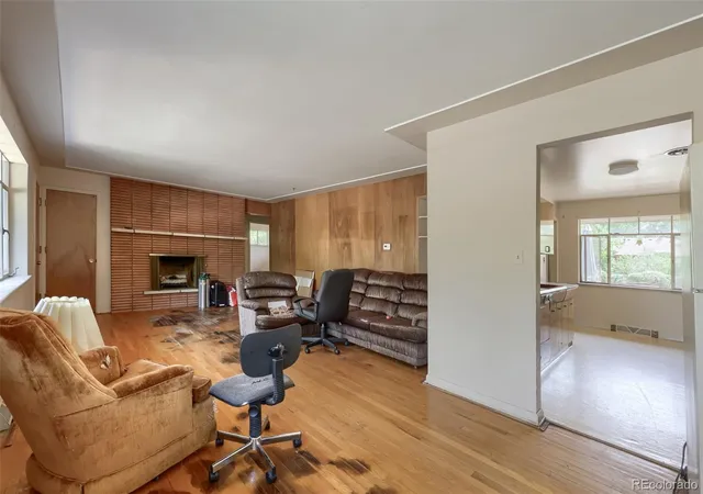 3rd image of 6182 S Crestview St, Littleton, CO 80120 | MLS# 4186279