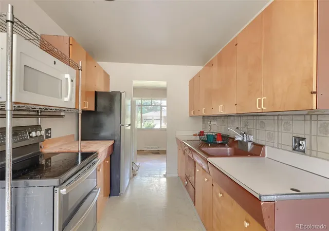 4th image of 6182 S Crestview St, Littleton, CO 80120 | MLS# 4186279