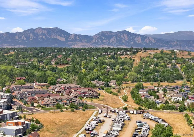 2nd image of 1316 Snowberry Ln, Louisville, CO 80027