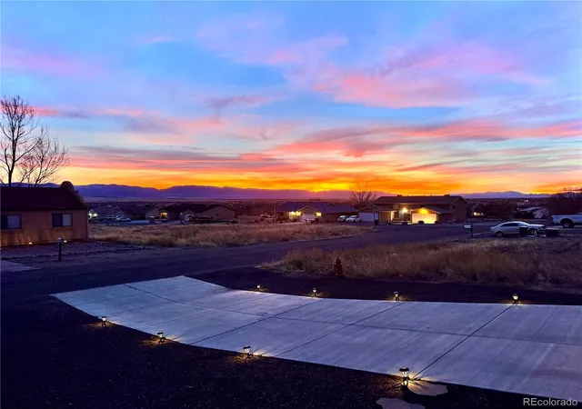 2nd image of 279 W Acorn Dr, Pueblo, CO 81007 | MLS# 1750973