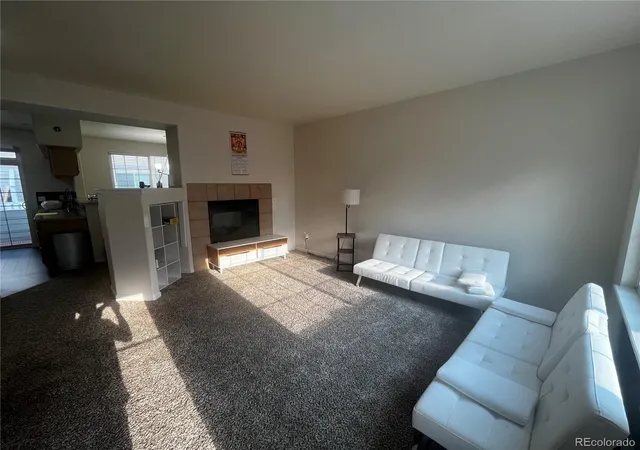 2nd image of 16901 E Warren Pl #B, Aurora, CO 80013 | MLS# 9231526