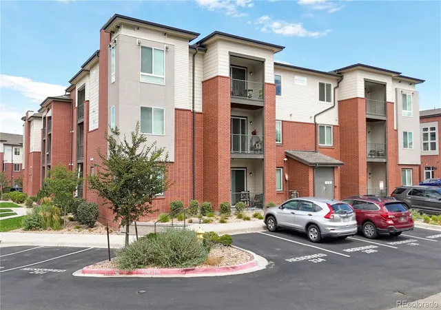 Listing Photo 4 - Condo for sale in building located at 14341 E Tennessee Ave, Aurora, CO 80012 - Unit #301