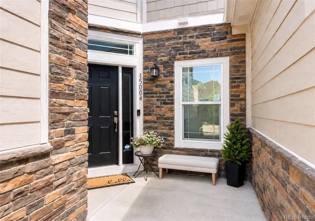 2nd image of 15004 E Crestridge Dr, Aurora, CO 80015 | MLS# 2378917