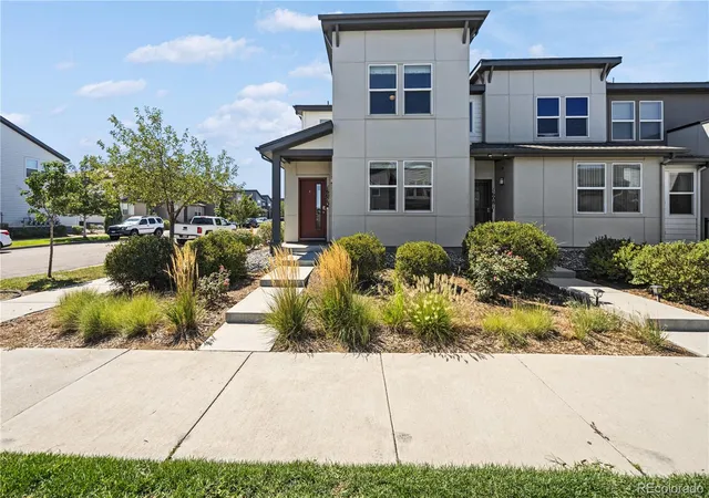 2nd image of 16073 E Warner Pl, Denver, CO 80239 | MLS# 3202473