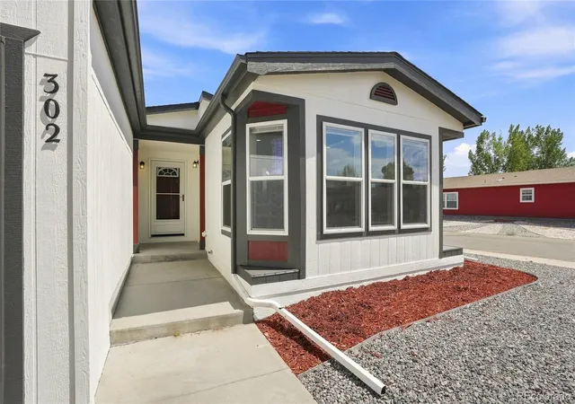 2nd image of 302 Apache Pl, Brighton, CO 80603 | MLS# 6889509