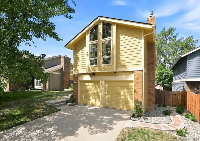 2nd image of 2811 S Ursula Ct S, Aurora, CO 80014 | MLS# 9359613