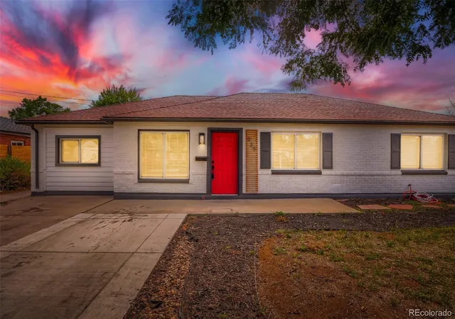 16th image of 935 Quari St, Aurora, CO 80011 | MLS# 1875733