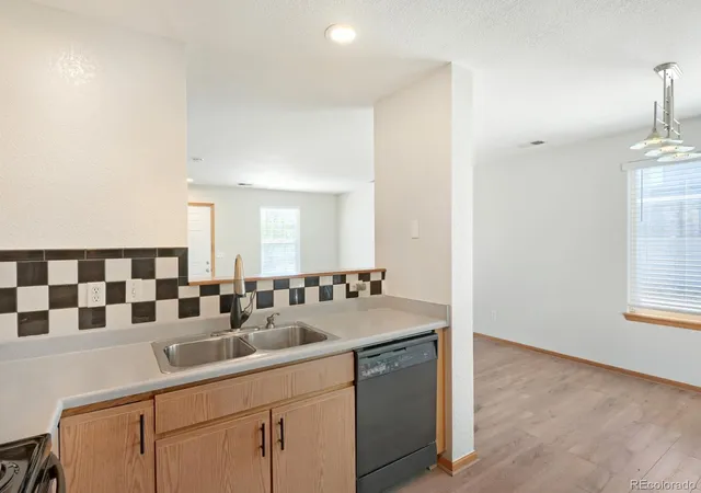 4th image of 8865 Meade Ct, Westminster, CO 80031 | MLS# 2296409