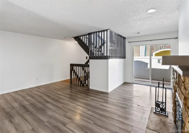 4th image of 15451 E Wyoming Dr #F, Aurora, CO 80017 | MLS# 5845893