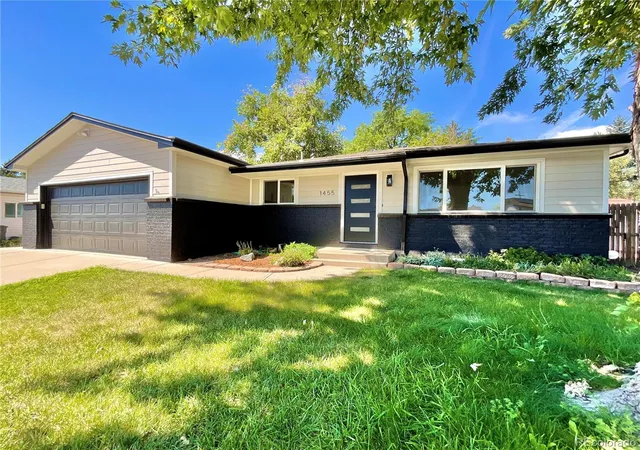 2nd image of 1455 S Hoyt St, Lakewood, CO 80232 | MLS# 7719355