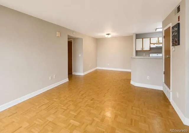 3rd image of 9510 E Florida Ave #1052, Denver, CO 80247 | MLS# 4704394