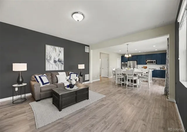 4th image of 10934 Pitkin St, Commerce City, CO 80022 | MLS# 8651327