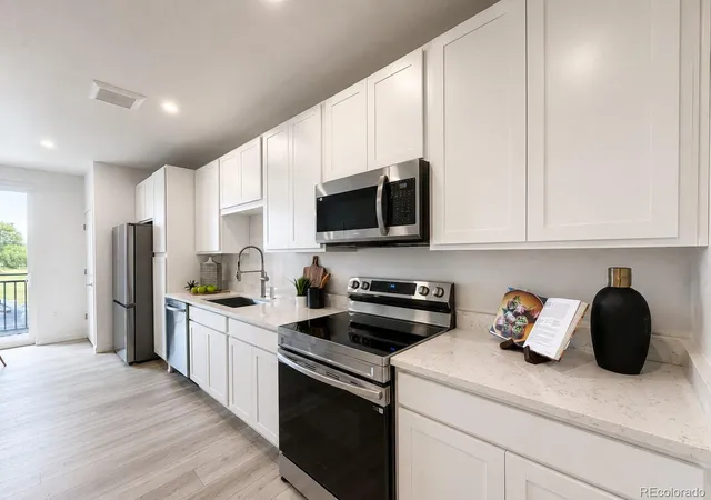 2nd image of 1634 N Sheridan Blvd #105, Denver, CO 80204 | MLS# 3685965