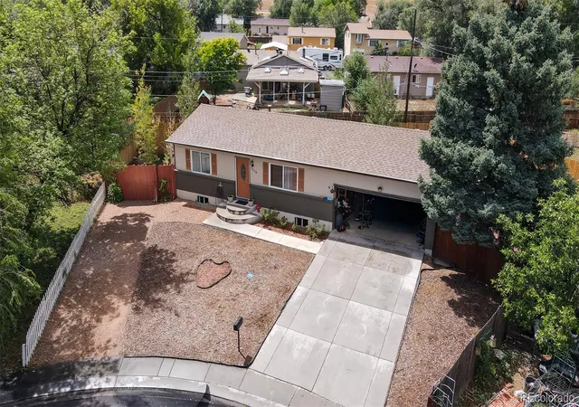 2nd image of 1118 Maxwell St, Colorado Springs, CO 80906 | MLS# 4843142
