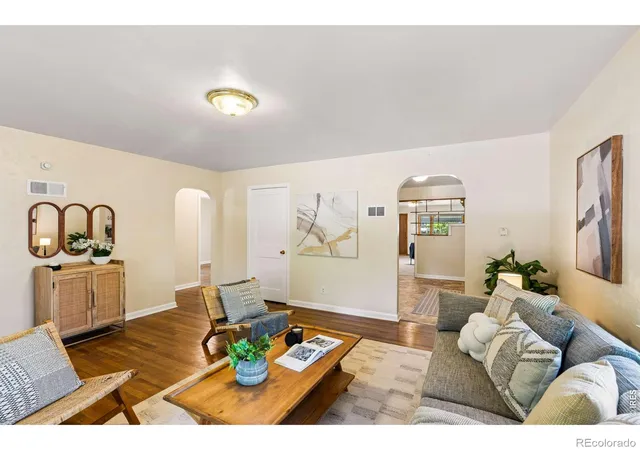 3rd image of 331 Francis St, Longmont, CO 80501 | MLS# IR1067013