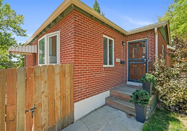 2nd image of 4840 W 30th Ave, Denver, CO 80212 | MLS# 5633943