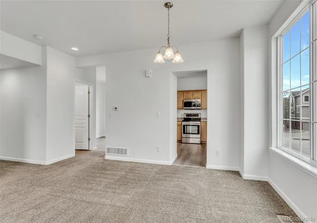 4th image of 16901 E Warren Pl Pl, Aurora, CO 80013