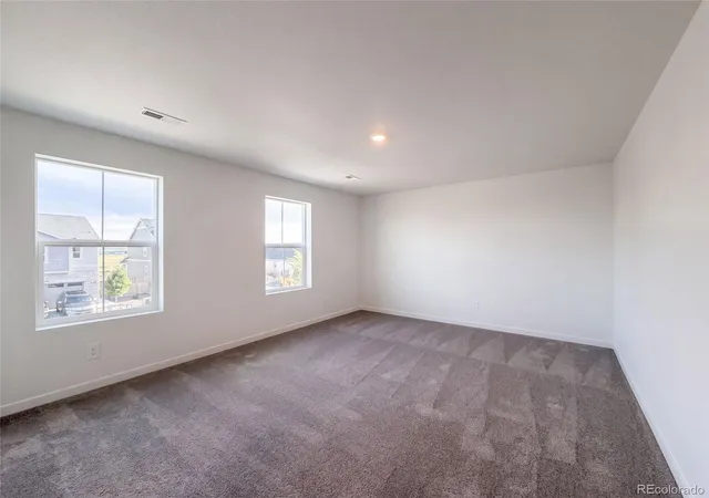 4th image of 4043 Shirley Dr, Johnstown, CO 80534 | MLS# 9868763