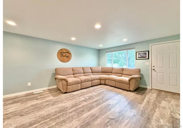 4th image of 684 26Th St Sw, Loveland, CO 80537 | MLS# IR1067043