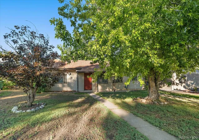 1st image of 2865 S Fairfax St, Denver, CO 80222 | MLS# 8685661