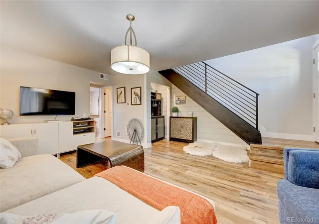 3rd image of 1210 S Carson Wy, Aurora, CO 80012 | MLS# 2564925