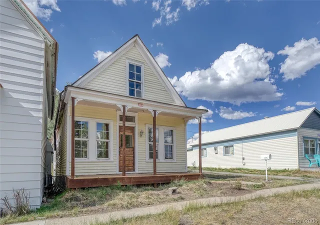 Photo 3 of Single family home for sale at 324 Elm St, Leadville, CO 80461 | MLS# 9529951 | Listing updated on 2026-09-30