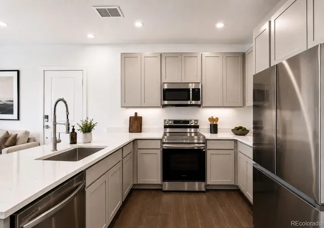 2nd image of 1650 N Sheridan Blvd #105, Denver, CO 80204 | MLS# 9910731