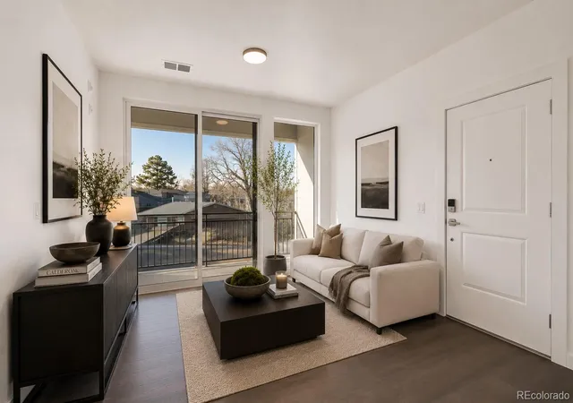 3rd image of 1650 N Sheridan Blvd #105, Denver, CO 80204 | MLS# 9910731