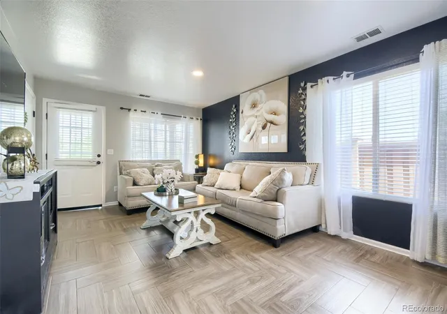 2nd image of 18646 E 42nd Ave, Denver, CO 80249 | MLS# 7992235