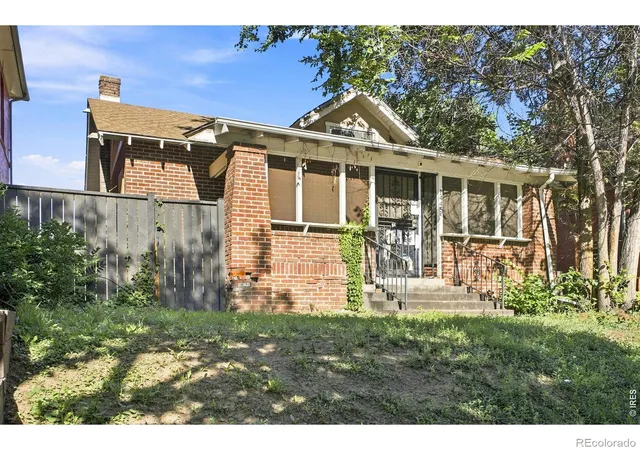 1st image of 1445 Saint Paul St, Denver, CO 80206 | MLS# IR1067080