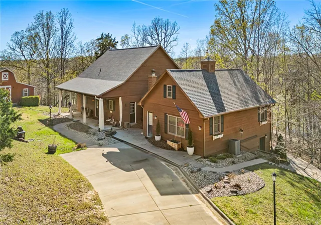 Photo 3 of Single family home for sale at 15854 Abbey Ln, Rogers, AR 72756 | MLS# 1265039 | Listing updated on 2026-08-26