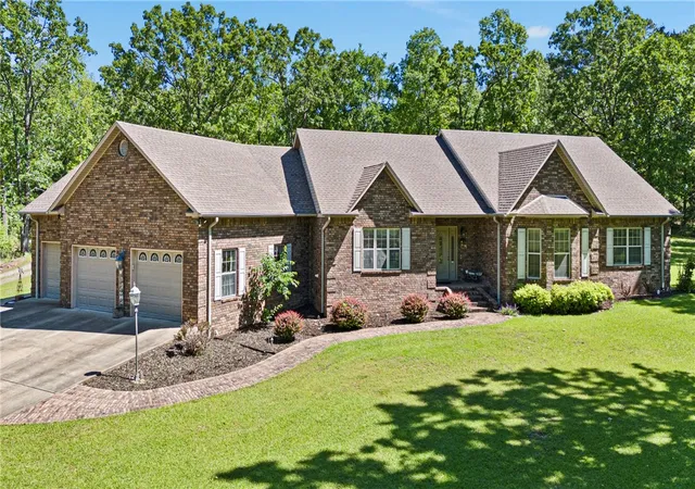 Photo 3 of Sale Pending at 13985 Sr 124, Russellville, AR 72802 | MLS# 1307195 | Listing updated on 2026-08-21