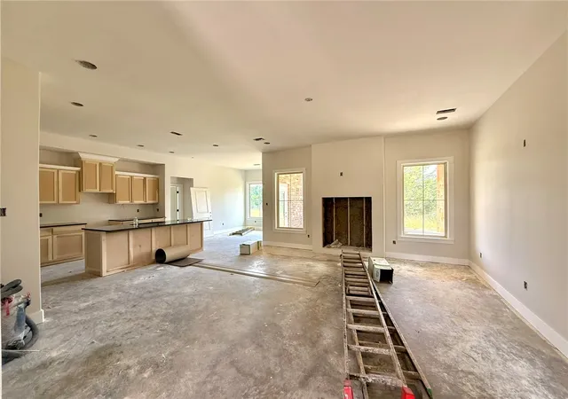 Photo 4 of Single family home for sale at 1346 Elk Horn Dr, Russellville, AR 72802 | MLS# 1308702 | Listing updated on 2026-08-10