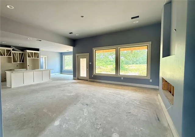 Photo 3 of Single family home for sale at 1342 Elk Horn Dr, Russellville, AR 72802 | MLS# 1308705 | Listing updated on 2026-08-10