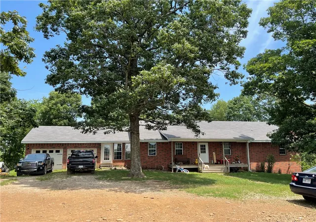 2nd image of 4468 Madison 3050 Rd, Huntsville, AR 72740 | MLS# 1318291