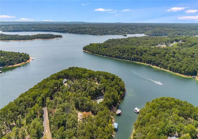 Photo 2 of Sale Pending at 10043 Napa Rd, Rogers, AR 72756 | MLS# 1322004 | Listing updated on 2026-08-12