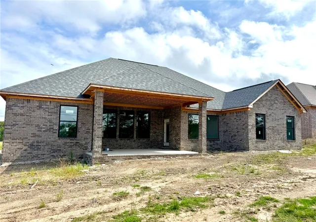 3rd image of 1313 Elk Horn Dr, Russellville, AR 72802 | MLS# 1315823