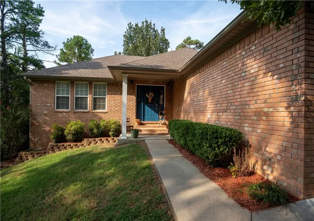 3rd image of 14 Water Oak Ln, Russellville, AR 72802 | MLS# 1322077