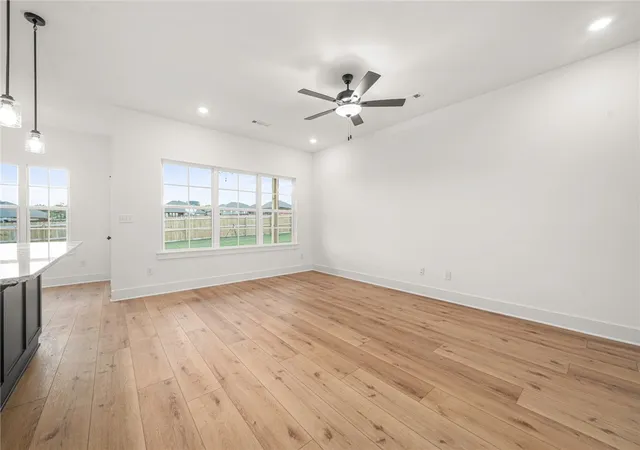 Photo 3 of Single family home for sale at 9512 Ash Pl, Fort Smith, AR 72916 | MLS# 1324679 | Listing updated on 2026-08-18