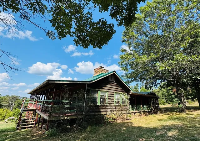 3rd image of 8175 Ar 43 Hwy, Compton, AR 72624 | MLS# 1325545