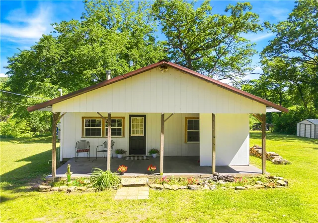 2nd image of 464220 E 888 Rd, Stilwell, OK 74960 | MLS# 1326466