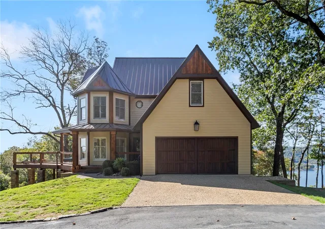 Photo 3 of Sale Pending at 29511 Pine Log Dr, Garfield, AR 72732 | MLS# 1326219 | Listing updated on 2026-08-24