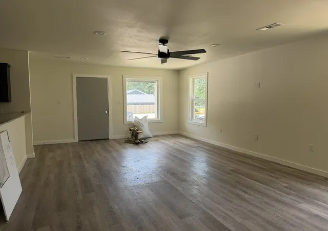 Photo 3 of Sale Pending at 5775 Cedar Dr, Colcord, OK 74338 | MLS# 1327248 | Listing updated on 2026-08-18